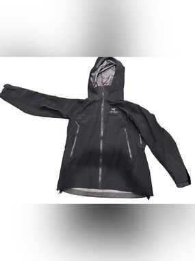 Arc Teryx Beta AR Jacket Women’s Black XL